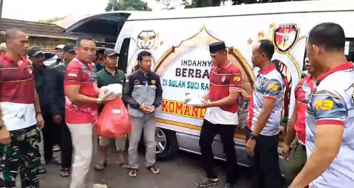 Indahnya Berbagi di Bulan Suci Ramadhan Bersama Komando 73