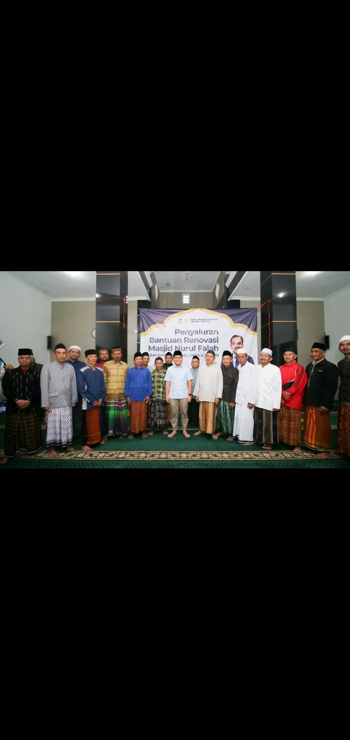 Anggota DPR Ujang Bey Salurkan Bantuan Renovasi Masjid dan Santuni Anak Yatim di Maja