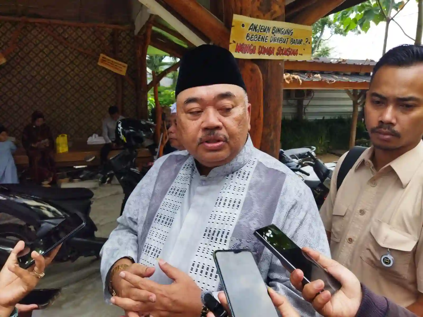 BBM tak naik stok,aman! DPR RI H.Ateng sutisna minta warga jangan panik