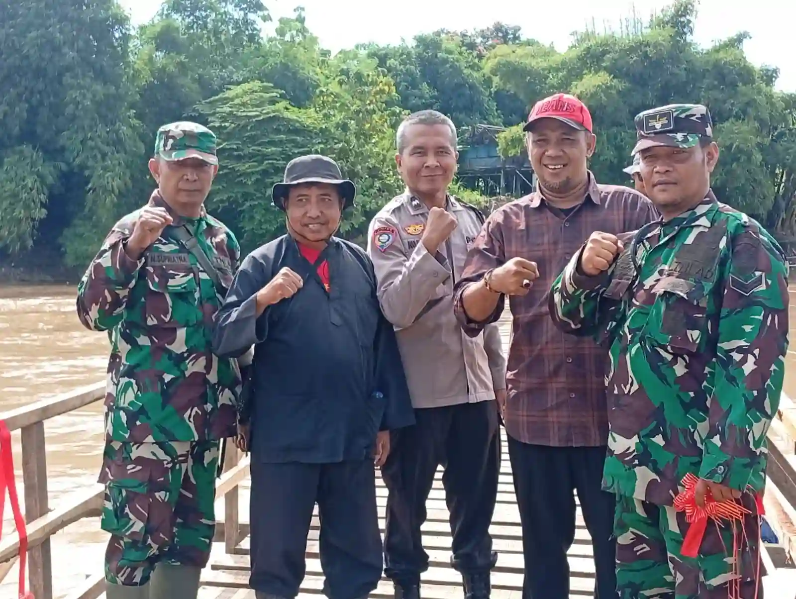 Jembatan Darurat Penghubung Sumedang–Majalengka Dibangun Swadaya, Pangkas Waktu Tempuh hingga 45 Menit