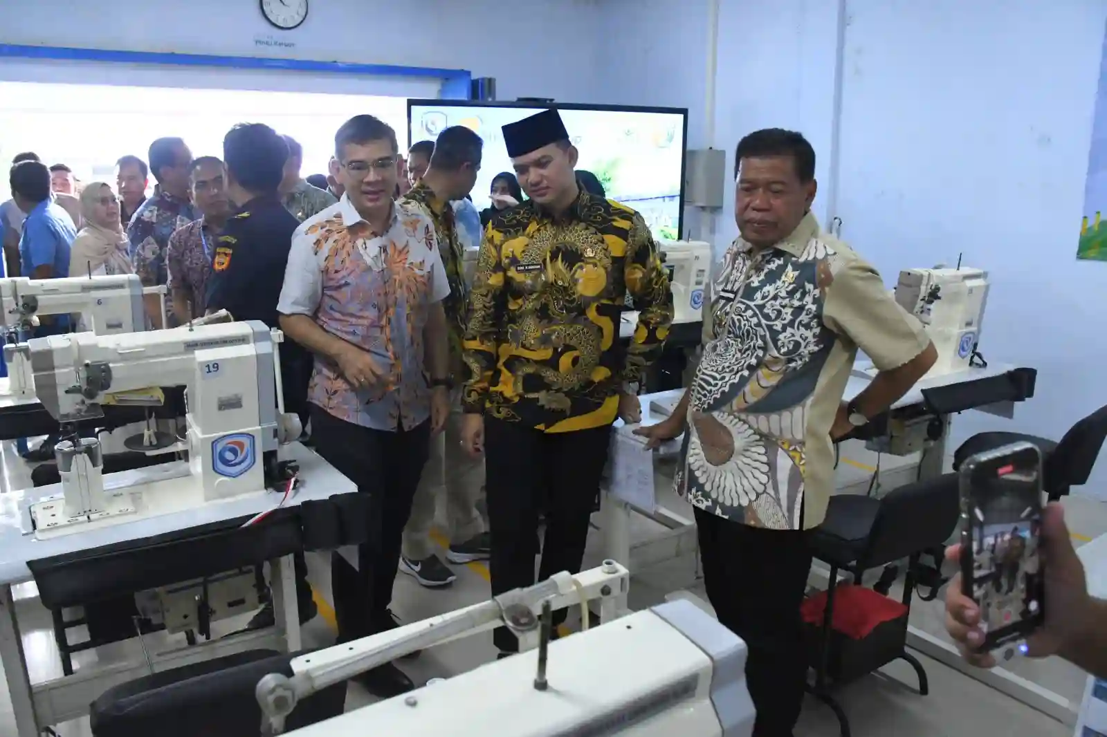 Bupati Majalengka Komitmen Penyerapan Tenaga Kerja Lewat Program ‘Matahati’, Tegas Berantas Calo.